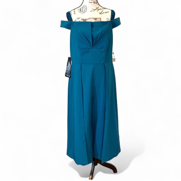 NWT Kay Unger Walk-Thru Jumpsuit Teal size 12 - Picture 1 of 8